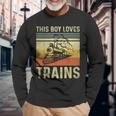 Este Chico Ama Los Trenesintage Para Los Amantes Entrena Niños Camiseta de manga larga Regalos para ancianos