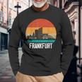 Frankfurt Skyline Retro Vintage Souvenir Frankfurt Langarmshirts Geschenke für alte Männer