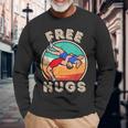 Free Hugs Wrestling Wrestling Coach Vintage Wrestle Long Sleeve T-Shirt Gifts for Old Men