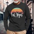 Las Vegas Nevada Sunset Vintage Retro Skyline Langarmshirts Geschenke für alte Männer