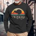 New Zealand Kiwi Vintage Bird Nz Travel Kiwis New Zealander Long Sleeve T-Shirt Gifts for Old Men