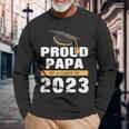 Stolzer Papa Eines Absolventen Der Klasse 2023 Senior 23 Gra Langarmshirts Geschenke für alte Männer