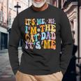 Vintage Fathers Day It's Me Hi I'm The Cat Dad It's Me Long Sleeve T-Shirt Gifts for Old Men