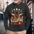 Vintage Total Solar Eclipse 2024 Usa April 8 2024 For Women Long Sleeve T-Shirt Gifts for Old Men