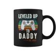 Damen Level Up To Daddy 2023 Werdender Gaming Papa Mit-Ausschnitt Tassen