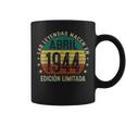 Las Leyendas Nacen En Abril 1944 80 Años Fabricado En 1944 Taza de café
