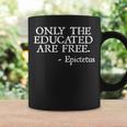 Epictetus Cita Sobre Educación Y Libertad Estoicismo Estoico Taza de café Ideas de regalos