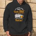 Ein Mann Kann Nichton Bier Alleine Leben Ein Mann Kann Nichton Bier Kapuzenpullover Lebensstil