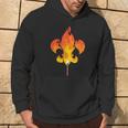 Scout Lily Fleur De Lis Campfire Hoodie Lebensstil