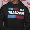 Bize Her Yer Trabzon Hediye Kapuzenpullover Lustige Geschenke