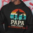 Team Papa Zwei Söhne Kinder Jungsatertag Bester Super Papa Kapuzenpullover Lustige Geschenke