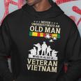 Never Underestimate An Old Man Vietnam Veteran Flag Retired Hoodie Funny Gifts