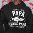 Zwei Titel Papa Und Bonus Papa Und Rocke Sie Beide Fäuste Kapuzenjacke Kapuzenpullover Lustige Geschenke