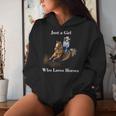 Just A Girl Who Loves Horses Equitación Occidental Sudadera con capucha para mujer Regalos para ella
