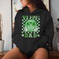 One Lucky Dad Groovy Smile Face St Patrick's Day Irish Dad Women Hoodie Gifts for Her