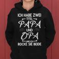 Granddaughter Grandma Weltbester Ich Habe Zwei Titel Papa Und Opa Kapuzenpullover für Damen