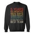 Best Team Vintage Work Anniversary 5 Years Employee Sweatshirt