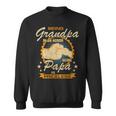 Damen Being Grandpa Is An Honor Being Papa Is Priceless Best Dad Mit-Ausschnitt Sweatshirt