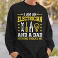 Elektriker Und Papa Mich Schockt Nichts Sweatshirt Geschenke für Ihn