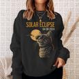 Cat Watching Eclipse 2024 Eclipse Solar 2024 Cat Sweatshirt Gifts for Her