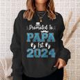 Damen New Dad Promoted To Papa Est 2024 Schwangerschaftsankündigung Mit-Ausschnitt Sweatshirt Geschenke für Sie