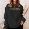 This is the Way Schwarzes Unisex Sweatshirt, Goldschrift Motiv Geschenke für Sie