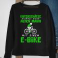Älterer Mann mit E-Bike Schwarzes Sweatshirt, Radfahrer Motiv Geschenke für alte Frauen