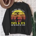 Ich Habe Zwei Titel Papa & Opa Und Ich Rocke Sie Beide Sweatshirt Geschenke für alte Frauen