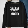 Papas Geniaux Sont Nes En Fevrier T-Shirt Sweater e Cadeaux pour les femmes âgées