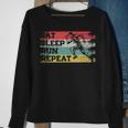 Vintage Retro Eat Sleep Run Repeat Running Runner Sweatshirt Gifts for Old Women