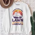 Damen Lustiger Mäher Rasen Bier Papa Landschaftsbau Dare It Wh Mit-Ausschnitt Sweatshirt Geschenke für alte Frauen