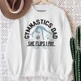 Gymnastik Papa Für Stolzeäter Raglan Sweatshirt Geschenke für alte Frauen