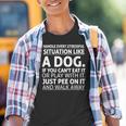 Maneja El Estrés Como Un Perro Dicho Sarcástico Divertido Para Amantes De Los Perros Camiseta niño