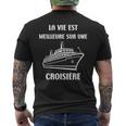 Bateau De Croisières Laie Est Meilleure Sur Une Croisière T-shirt imprimé au dos