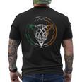 Irland Keltischer Dreiecksknoten Irische Flagge Ireland Black T-Shirt mit Rückendruck