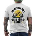 70Th Birthday Bicycle Endlich 70 Zeit Für E-Bike T-Shirt mit Rückendruck