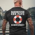 Bademeister Papa Was Sind Deine Superkräfte Schwimmbad T-Shirt mit Rückendruck Geschenke für alte Männer