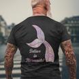 Believe In Mermaids Believe In Mermaids T-Shirt mit Rückendruck Geschenke für alte Männer