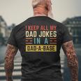 Damen Ich Behalte Alle Witze Meinesaters In Einem Papa Imintage-Stil Mit-Ausschnitt T-Shirt mit Rückendruck Geschenke für alte Männer