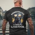 Labrador Employee Slogan Dog T-Shirt mit Rückendruck Geschenke für alte Männer