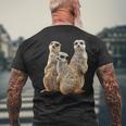 Meerkat On Safari In Africa T-Shirt mit Rückendruck Geschenke für alte Männer