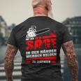 Men's Mit Der Säge In Den Hände Werden Helden Zu Legend T-Shirt mit Rückendruck Geschenke für alte Männer