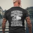 Men's Trucker Leg Dich Niemal Mit Ein Trucker An An T-Shirt mit Rückendruck Geschenke für alte Männer
