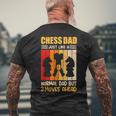 Schach Spielender Vater Schachmeister T-Shirt mit Rückendruck Geschenke für alte Männer