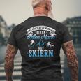 Ski Unterschatzniemals Eine Alten Mann Auf Skiern Untersch T-Shirt mit Rückendruck Geschenke für alte Männer