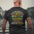 Traktor Driving Dad Cool Farmer T-Shirt mit Rückendruck Geschenke für alte Männer