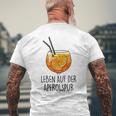 Leben Auf Der Aperolspur X Spitzuz Club Auf Spitztour Mini T-Shirt mit Rückendruck Geschenke für alte Männer