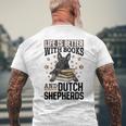 Niederländischer Schäferhund Das Leben Ist Besser Mit Büchern Und Holländisch T-Shirt mit Rückendruck Geschenke für alte Männer