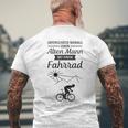 Unterschätze niemals einen alten Mann mit Fahrrad Kurzärmliges Herren-T-Kurzärmliges Herren-T-Shirt, Lustiges Radfahrer Tee Geschenke für alte Männer