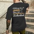 Achtung Jäger Über 60 Hunter 60Th Birthday T-Shirt mit Rückendruck Geschenke für Ihn